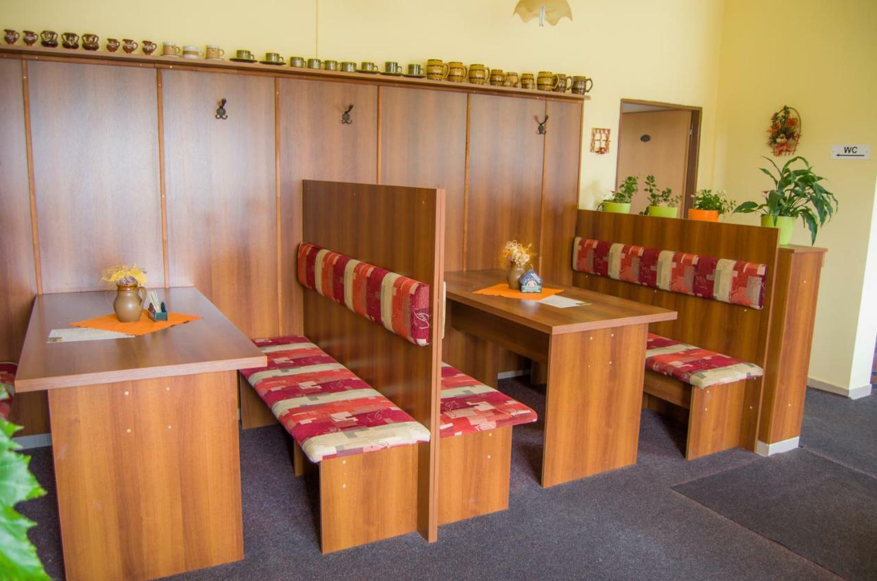 Penzion Vinarna U Hroznu Hotell Veselí nad Moravou Eksteriør bilde